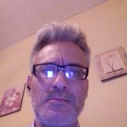 Julio avatar