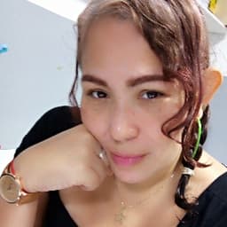 Adriana avatar