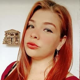 Adriana avatar