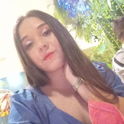 María avatar