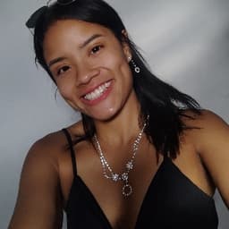 Camila avatar