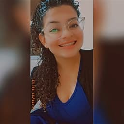 Daniela avatar