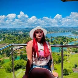 Julieth avatar