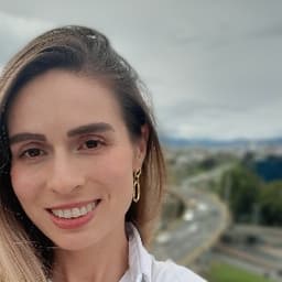 Laura avatar