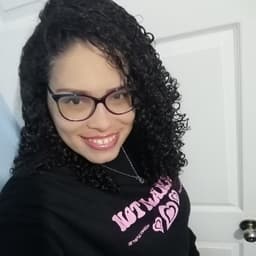 Yasmary avatar