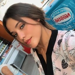 Valeria avatar