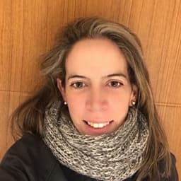 María avatar
