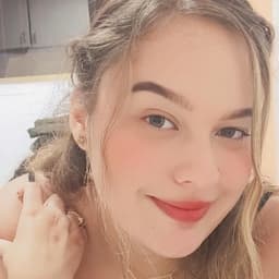 Daniela avatar