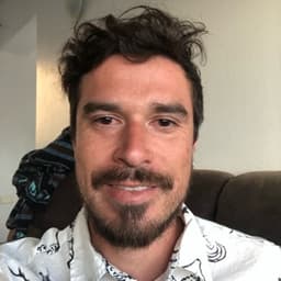 Luis avatar