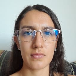 Laura avatar