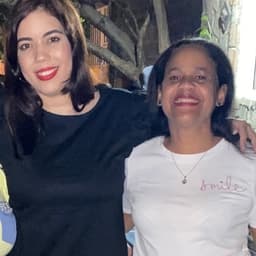 María avatar