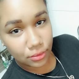 Saralicia avatar
