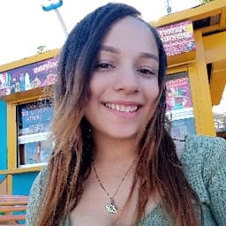 Paola avatar