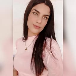 Daniela avatar