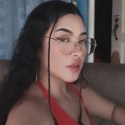Nicole avatar