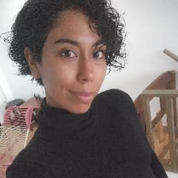Laura avatar