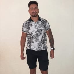 Nicolas avatar