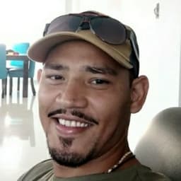 Luis avatar