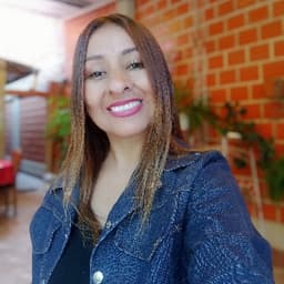 Daniela avatar