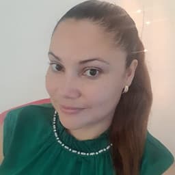 Nicole avatar