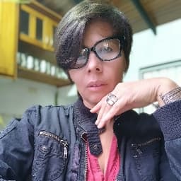 Lorena avatar