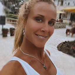 María avatar