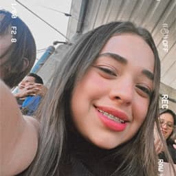 Emely avatar