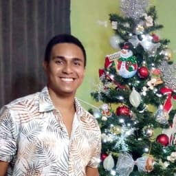 Luis avatar