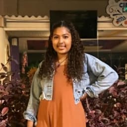 Nayelis avatar
