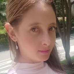 María avatar
