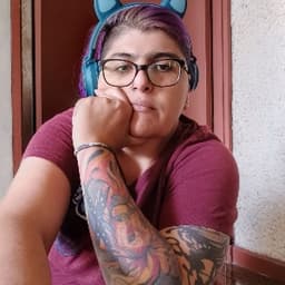 Iveth avatar