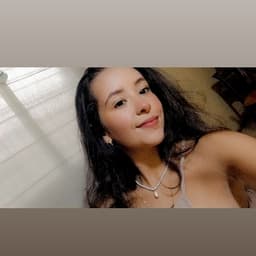 Laura avatar