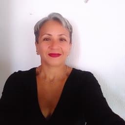 María avatar