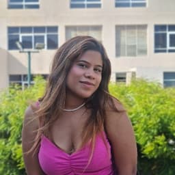 María avatar