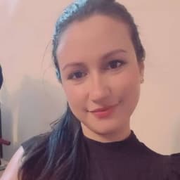 Carelys avatar