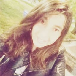 María avatar