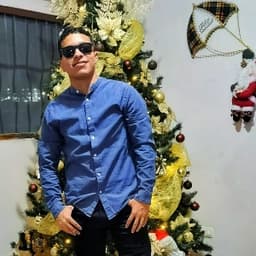 Julio avatar
