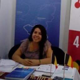 María avatar