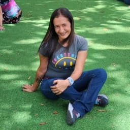 María avatar