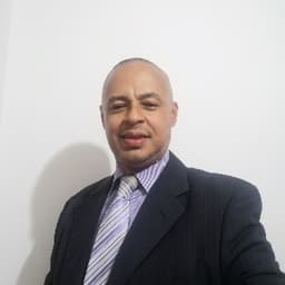 Luis avatar