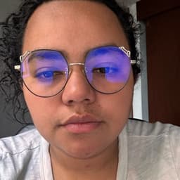 Kelly avatar