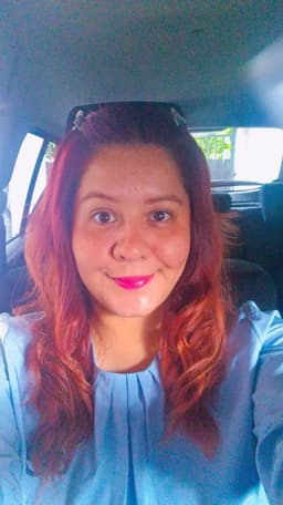 María avatar