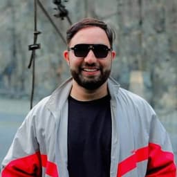 Zeeshan avatar