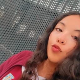 Romina avatar