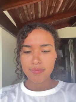 Naomy avatar