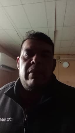 Luis avatar