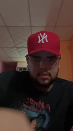 Luis avatar