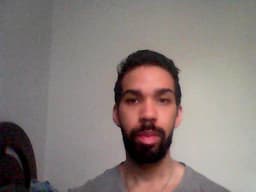 Luis avatar